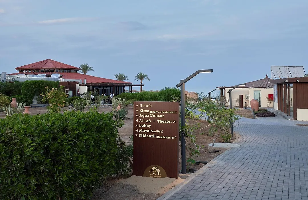True Beach Resort-1